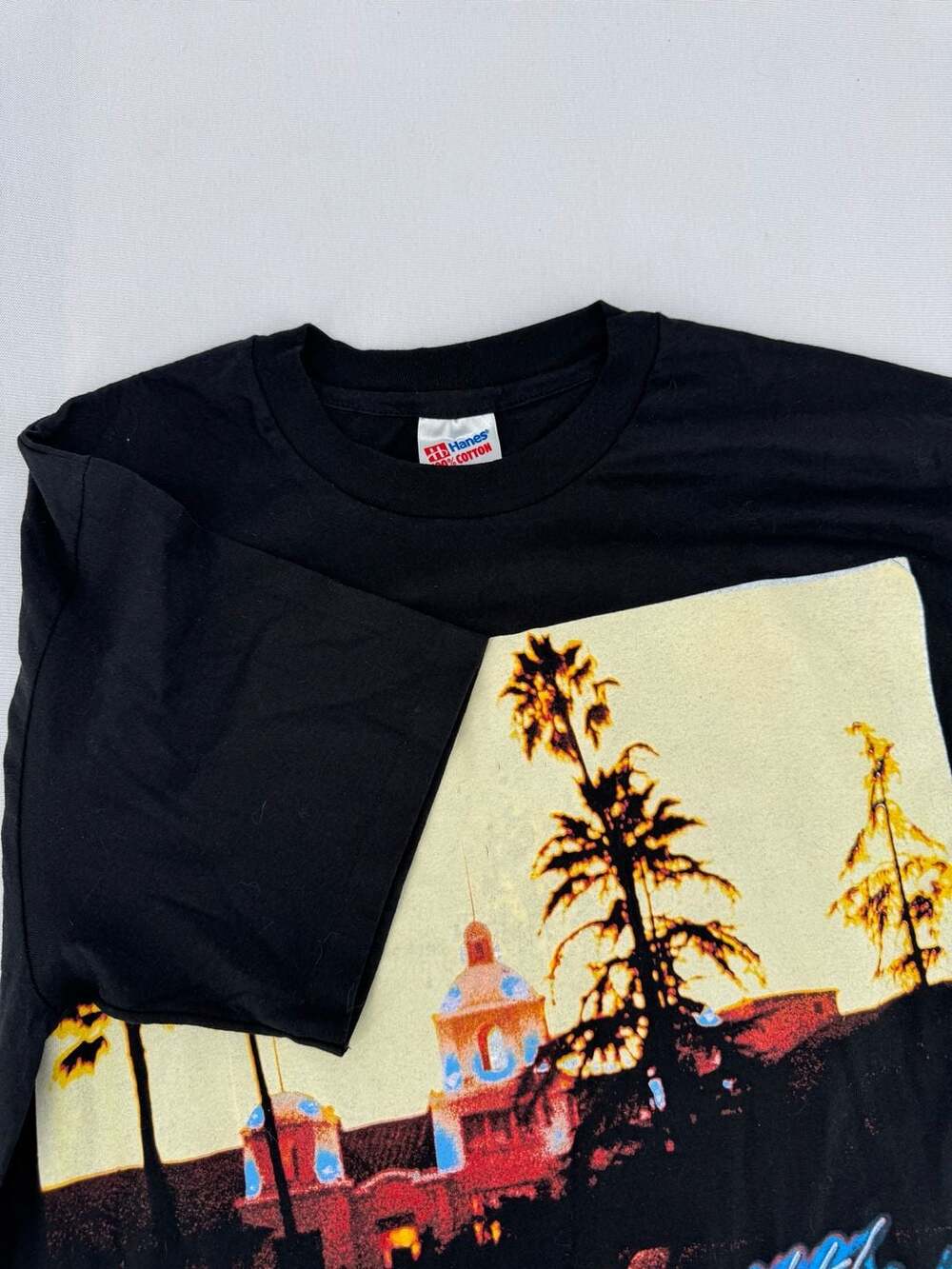 Hanes Eagles Hotel California T-Shirt Size Large Black 1994 Band Tee